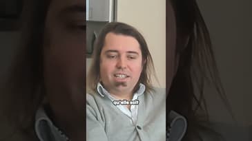 Pourquoi reste-t-elle silencieuse ? 🤔