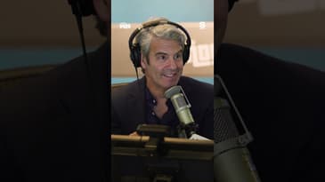 No Matter Where You Wear Shaq's Ring, You'll Definitely Dazzle ✨