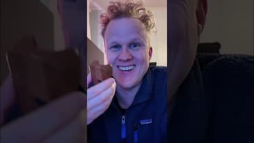 Spelar Näsflöjt Hemma: En Oväntad Kvällsvideo #shorts