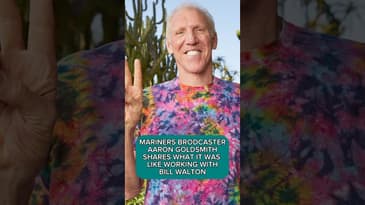 BROADCASTING A GAME WITH BILL WALTON || #shorts #baseball #seattlemariners #billwalton #pac12