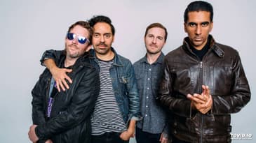 Episode 393: Chris Conley (of Saves the Day)