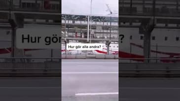 Det är när man tittar ut genom bussfönstret som det kommer tankar...