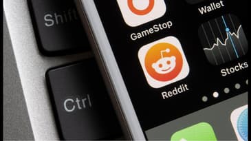 Gamestop, Amc, WallstreetBets, Hedgefunds, David vs Goliath. Lets talk.