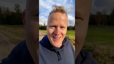 Pinsamt möte i skogen.