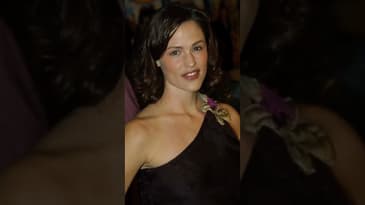 #DudeWheresMyCar 2000 red carpet premiere. #ashtonkutcher #milakunis #jennifergarner #selmablair