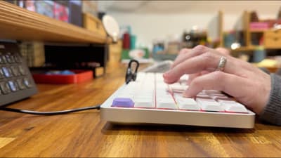 EPOMAKER LUMA 100 low-profile mechanical keyboard review