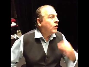 Åthutad slafskonstnär...