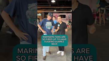 THIS MARINERS FAN WAS SO EXCITED HE BURNED HIS DINNER!??