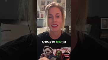 Tim Curry or Bill Skarsgard as Pennywise #it #welcometoderry #pennywise #comedy #comedypodcast