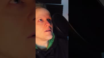 Ibland händer det faktiskt att jag pratar med människor!⁠ Jag är lite crazy på det viset...