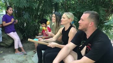 FELIZ NAVIDAD! MERRY CHRISTMAS FROM GUATEMALA