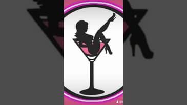 #Kinksandcocktails #halloweentok #scarymovies #halloweenkink #scarytok #kinkcommunity #kinkpodcast