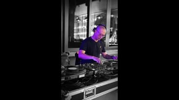 Vinyl Mix by DJ Naid - 17 November 2023