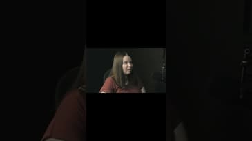 Le mystérieux "Théâtre Des Ombres" - Livre d’horreur - 4e de couverture