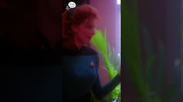 Happy International Dance Day to our favorite dancing doctor #fyp #startrektng #beverlycrusher