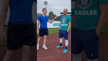 These baseball players pick some WILD super powers 🤯 #shorts #baseball #mlb #seattle #mariners