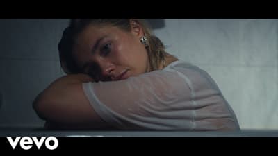 YUNGBLUD - Zombie (Official Music Video)