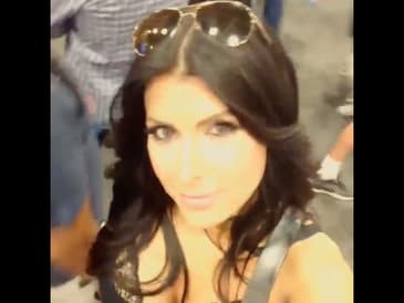 Comicon is fun but hurts my feet! lol Overall such a memorable day! #shorts #throwback #tbt #comicon