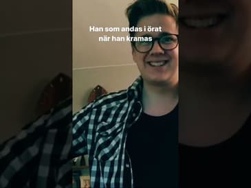 Han som andas i örat när han kramas