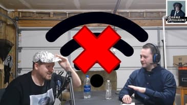 Alex Jones freaks out about the wifi