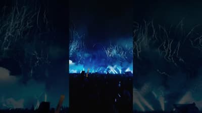 Hardwell turning up the volume.