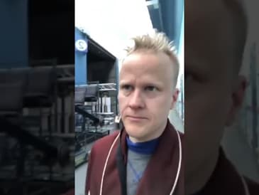 Ibland kan man skrika "varg" i SVT's studiokorridor...