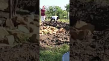 MICRO MOMENT! Volunteer Work in Progress - Globe Aware Kenya ( Clip 2)