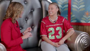 JoJo Siwa at MOA: A Special Holiday Episode