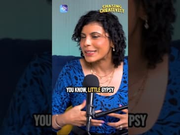 "Why it's important to work as a unit or like a family on set" #comedy #theatre #standupcomedy