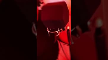 BTS of Ron Smith Recording To The "Mandate" Chorus