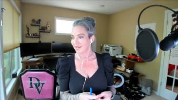 Carrie Simpson-Richardson from Managed Sales Pros makes live cold calls for a client in the Call Lab