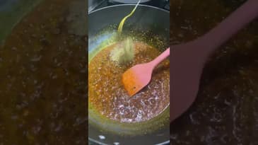 YUMMY Crab masala recipe! 🦀 🤤 #shorts #foodshorts #crab #indianfood #seafood #cookingwithaanam