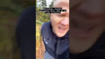 Människan. Jordens mäktigaste djur. Ute på en liten promenad.