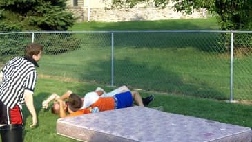 UIW presents Unsanctioned (Part 3/4) Live on free-per-view