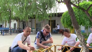 CHINA WITH GLOBE AWARE VOLUNTEER VACATIONS!