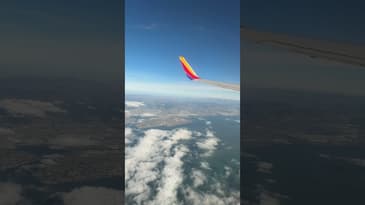 Flying to Sacramento #sacramento #lax #shorts #flight #southwest #empath