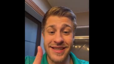 When Friends Becum Enemies  Season: 2 Episode: 2