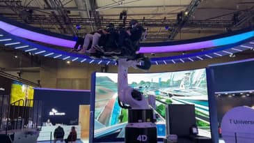 Smartphones, ordis, robots... Le MWC 2022 en images