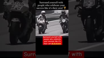 Surround yourself with people who celebrate your success like it’s their own⚠️ #entrepreneur #family