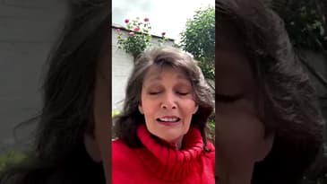 Sarah Douglas aka Ursa from Superman 2!