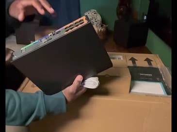 Unboxing the Defender Sentinel 4K Ultra HD Security System 8 Channel PoE NVR 4 Cameras