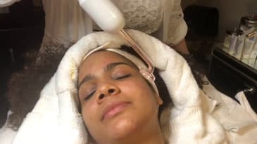 Mi Facial en Faces by Monica - Wellness by Wen