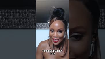 August Skye shares tips on navigating online hate | #hustlebunny #plugnetwork