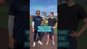 Asking Mariners: time travel to the past or future? #shorts #baseball #mlb #mariners #interview