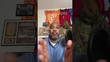 What’s wrong with a little appreciation? #nfl #patrickmahomes  #tombrady