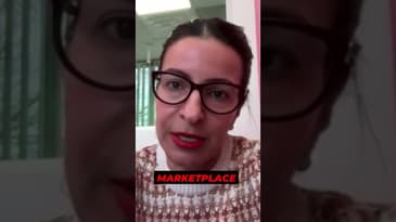 🚨 97% of your workforce is stuck waiting for data insights.
Why? Only 3% of employees are data prof