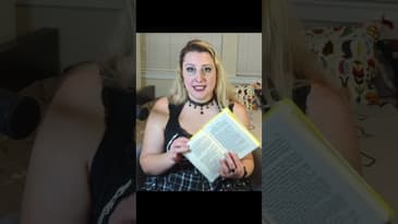 The book version of clickbait?? #nancydrew #literature