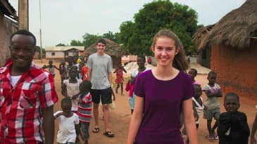 Houlihan-Whitlock Family - Globe Aware's October Volunteers of the Month