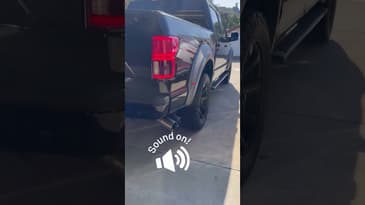 My Ford F150 5.0 Coyote with Roush Exhast (Cold Start)