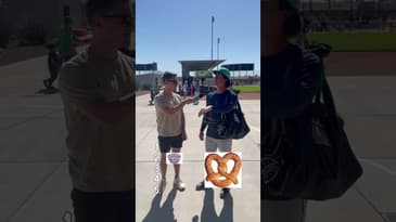 Elite MLB Prospect BLIND RANKS BALLPARK FOOD #mariners